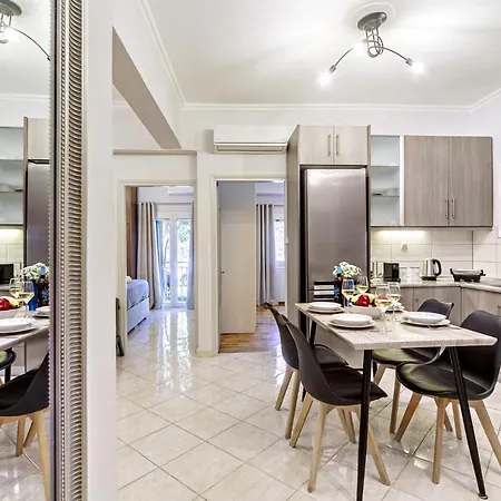 Ionian Citizen * Corfu (city)