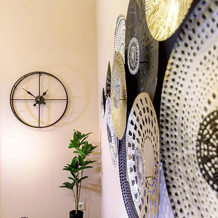 Ionian Citizen * Corfu (city)