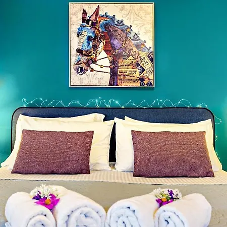 Ionian Citizen * Corfu (city)